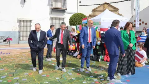 Presentaci&oacute;n del Mapa Interactivo Gigante de la Diputaci&oacute;n de M&aacute;laga en Gauc&iacute;n