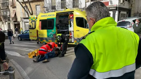 Un herido tras un impactante accidente de moto en Ja&eacute;n