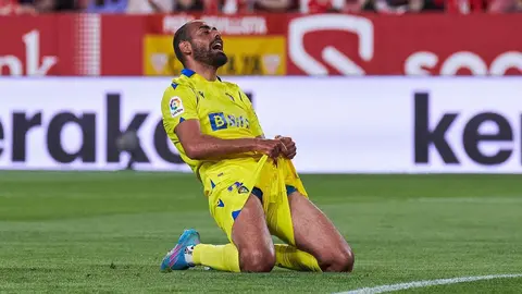 La lucha por la permanencia, en la que est&aacute; el C&aacute;diz CF, ser&aacute; vibrante y emocionante | Salvador L&oacute;pez Medina para El MIRA