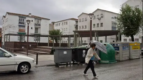 Pega a su expareja ayudado por otro hombre en plena calle en Ja&eacute;n para raptarla