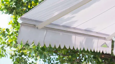 Llega el toldo m&aacute;s barato a Leroy Merlin