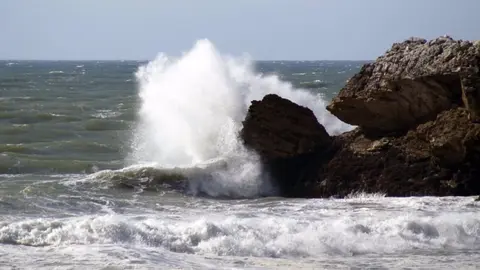 El tiempo en C&aacute;diz. El Levante no da tregua y se queda unos d&iacute;as m&aacute;s