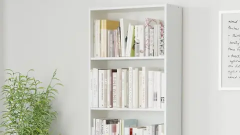 La estanter&iacute;a de casi 2 metros que arrasa en Ikea por 35 euros