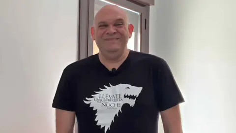 Comandante Lara cuenta el chiste de la historia con moraleja en YouTube