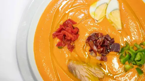 Los mejores restaurantes para comer porra antequerana en M&aacute;laga