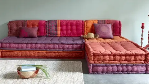 El sof&aacute; chaise longue m&aacute;s mol&oacute;n para los m&aacute;s hippies est&aacute; en Maisons Du Monde: 6 plazas