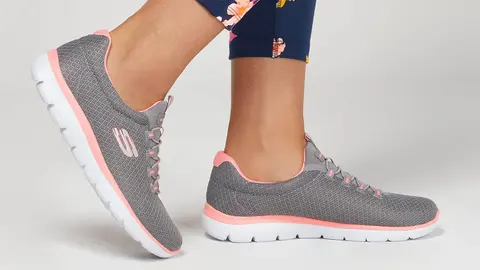 Las skechers que arrasan en Amazon por menos de 50 euros