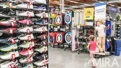 Decathlon sigue vendiendo las chanclas que se meten por el dedo que ya no encuentras en El Corte Ingl&eacute;s