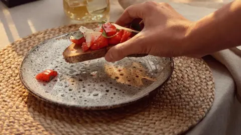 H&M elimina las manchas y restos de comida con este producto que da m&aacute;s clase a la mesa