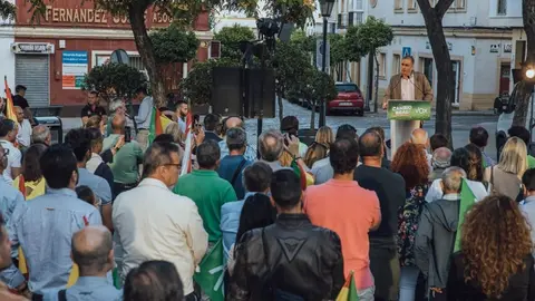 Ortega Smith en C&aacute;diz. Defender a tu familia y amigos es lo patri&oacute;tico
