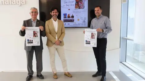 Acto de presentaci&oacute;n de la gala homenaje a Jos&eacute; Miguel Fern&aacute;ndez por el D&iacute;a Internacional de la Esclerosis M&uacute;ltiple en la Diputaci&oacute;n de M&aacute;laga
