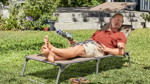 Tumbona con parasol de Lidl