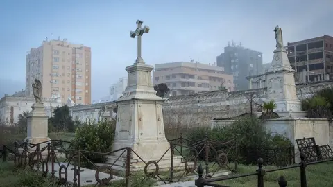 Encuentran un cuerpo con signos de muerte por arma de fuego en C&aacute;diz