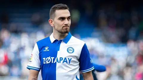 Gonzalo Escalante podr&iacute;a reforzar el centro del campo del C&aacute;diz CF | LaLiga