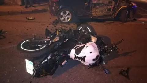 Muere un motorista tras chocar contra un coche en Almer&iacute;a