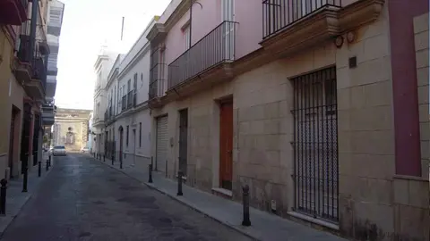 Calle Mari&ntilde;&iacute;guez