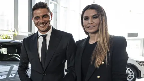 Este es el sal&oacute;n de lujo donde ve Joaqu&iacute;n la Isla de las Tentaciones con Susana