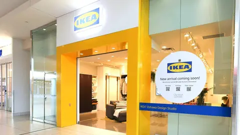 Llega a Ikea una nueva estanter&iacute;a (adaptable) que modernizar&aacute; el estilo de tu sal&oacute;n