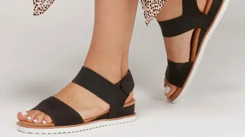 Sandalias Skechers BOBS Desert Kiss