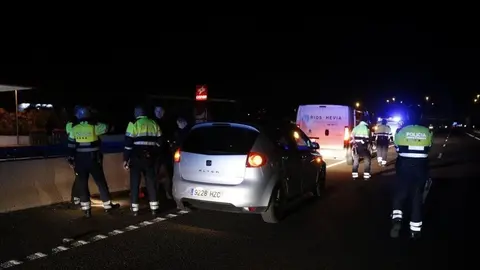 Muere un hombre atropellado en la A-49 a la altura de Camas