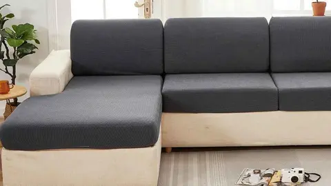 Shein renueva tu sof&aacute; con fundas el&aacute;sticas que cambian el look de tu sal&oacute;n: por s&oacute;lo 6 euros