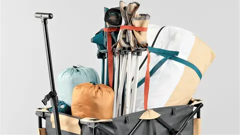 Adi&oacute;s a cargar sillas y nevera en la playa con el nuevo invento de Decathlon