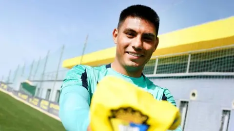 Santiago Arzamendia podr&iacute;a abandonar el C&aacute;diz CF en verano | C&aacute;diz CF