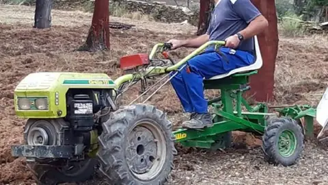 Un muerto tras un impactante accidente con una mula mec&aacute;nica en Almer&iacute;a
