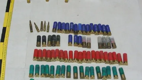 P&aacute;nico en Lebrija. Tirotean a un hombre en el interior de un coche