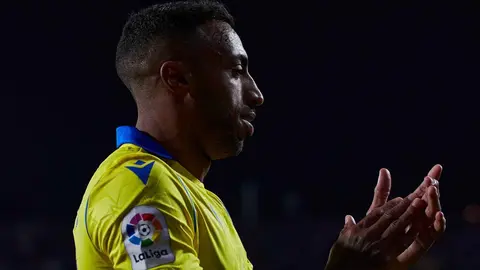 Carlos Akapo finaliza contrato el 30 de junio con el C&aacute;diz | Salvador L&oacute;pez Medina para El MIRA