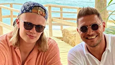 Joaqu&iacute;n y Haaland durante sus vacaciones en Marbella