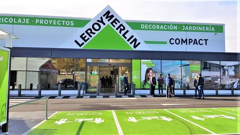 Leroy Merlin hace la competencia a Ikea con esta mesa plegable en blanca por 20 euros