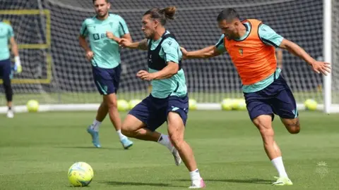 'Pacha' Espino tiene un precio de 7 millones de euros | C&aacute;diz CF