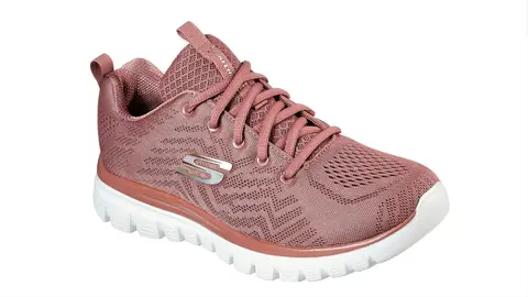 Las zapatillas Skechers de mujer m&aacute;s valoradas en Amazon: "parece que no lleve nada"