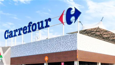 Para cocinas blancas lo mejor es una freidora de aire que no rompa el estilo: Carrefour lo sabe