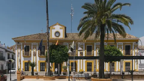 Tremenda discusi&oacute;n en plena calle. Un joven deja tuerto a otro en Guillena (Sevilla)