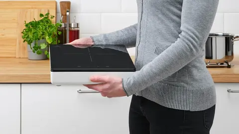 Cocinar en todas partes ya es posible con la placa de inducci&oacute;n port&aacute;til de Ikea