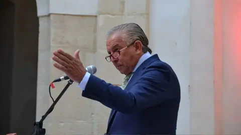 Antonio Ruiz durante un momento del preg&oacute;n