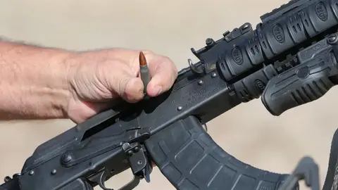 P&aacute;nico en Sevilla. A tiros con una escopeta en un bar a plena luz del d&iacute;a