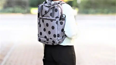 Pulso de Ikea a Decathlon en mochilas para camping y playa: ideal para la Feria de verano