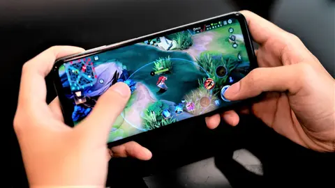 El tel&eacute;fono inteligente exclusivo que lleva Samsung a Amazon: 6 GB RAM y 128 GB de ROM