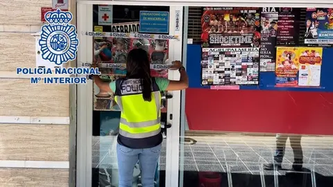 Estas son las lamentables condiciones higi&eacute;nicas de un centro de tatuajes en Almer&iacute;a