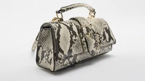 Este es el bolso que imita a Parfois pero se lleva las miradas de todas en Zara