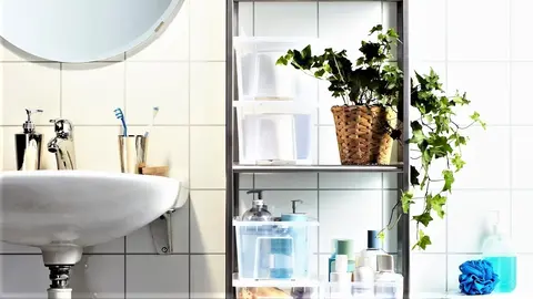 M&aacute;s natural no es posible: este macetero de Ikea (hecho a mano) decora desde la ventana hasta el ba&ntilde;o