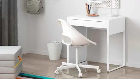 Mesa escritorio MICKE de Ikea