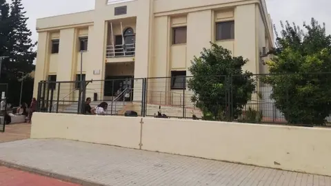 Apu&ntilde;alan a un joven en Cartaya (Huelva). Estas son las consecuencias