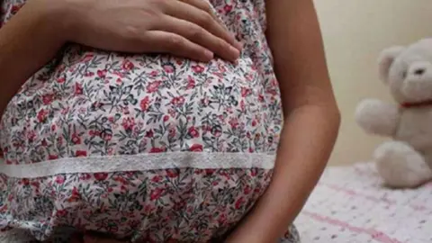 Tremendo caso de violencia machista. Deja embarazada a una ni&ntilde;a de 12 a&ntilde;os en Sevilla