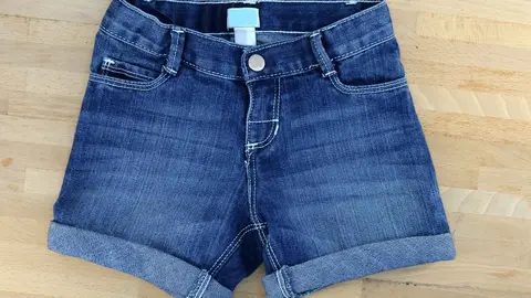 Carrefour le echa el ojo a Zara con este pantal&oacute;n corto que arrasa por c&oacute;modo y barato