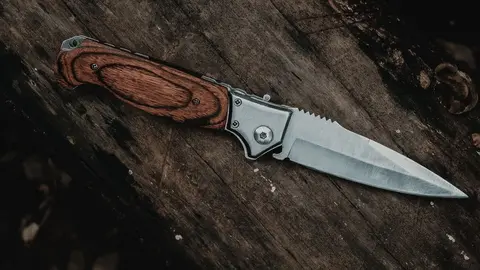 P&aacute;nico en Ja&eacute;n. Amenaza de muerte con una navaja a un hombre en plena calle