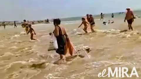 As&iacute; ha sido el mini tsunami que ha provocado el p&aacute;nico en Valdelagrana